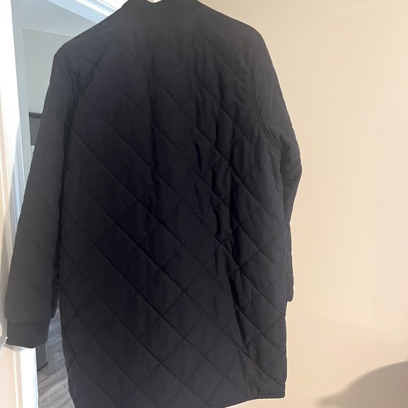 The North Face Quilted Jacket with Sherpa Lining - Picture 2 of 5